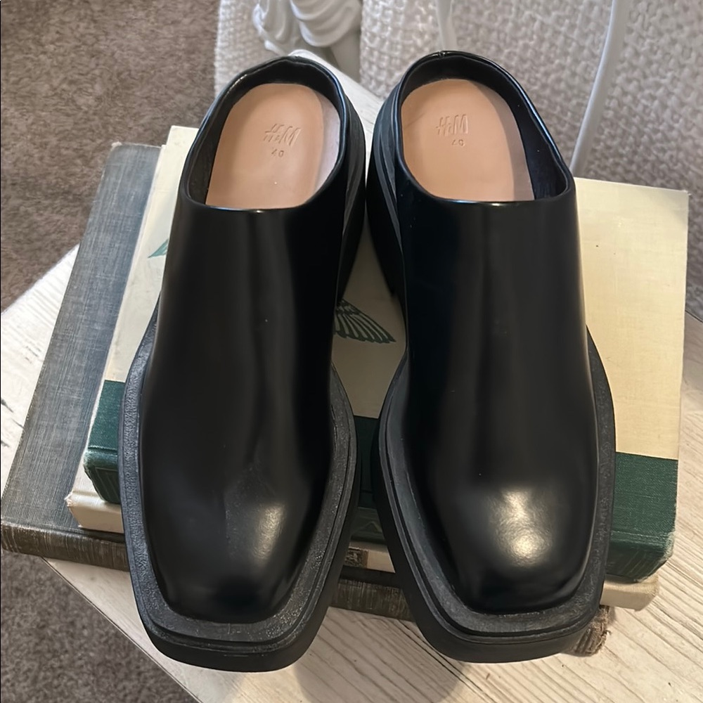 H&M Black Leather Loafers with Square Toe